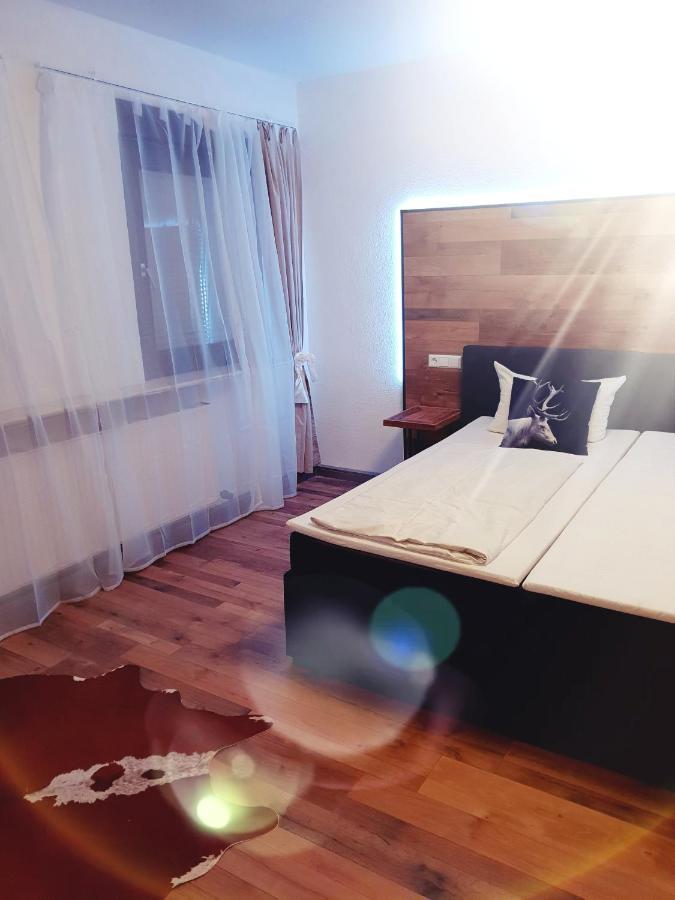 Gasthaus Zum Hirsch Otel Lampoldshausen Dış mekan fotoğraf